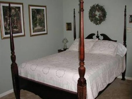 Blue Heron Bed & Breakfast - Cedar Creek, TX