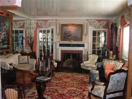 Hibiscus House Bed & Breakfast - West Palm Beach, FL