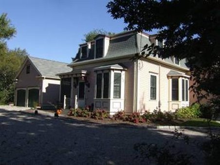 Maple Street Inn - West Barnstable, MA