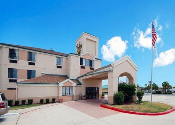 Sleep Inn And Suites Baytown - Baytown, TX