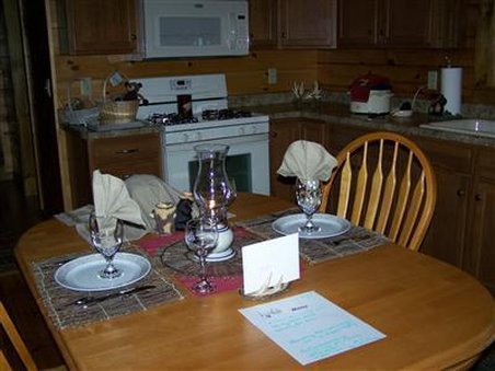 Bear Grove Cabins - Mulberry Grove, IL