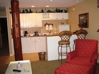 Stoney Creek Inn - Columbia, MO