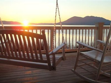 Clear Lake Bed & Breakfast - Lakeport, CA