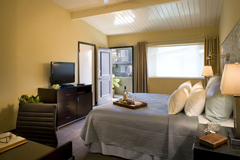 Inn At East Beach - Santa Barbara, CA