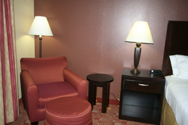 Baymont Inn & Suites - Albany, GA