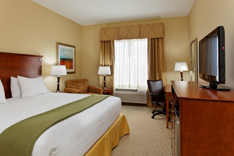 Holiday Inn Express LONG BEACH - Long Beach, MS