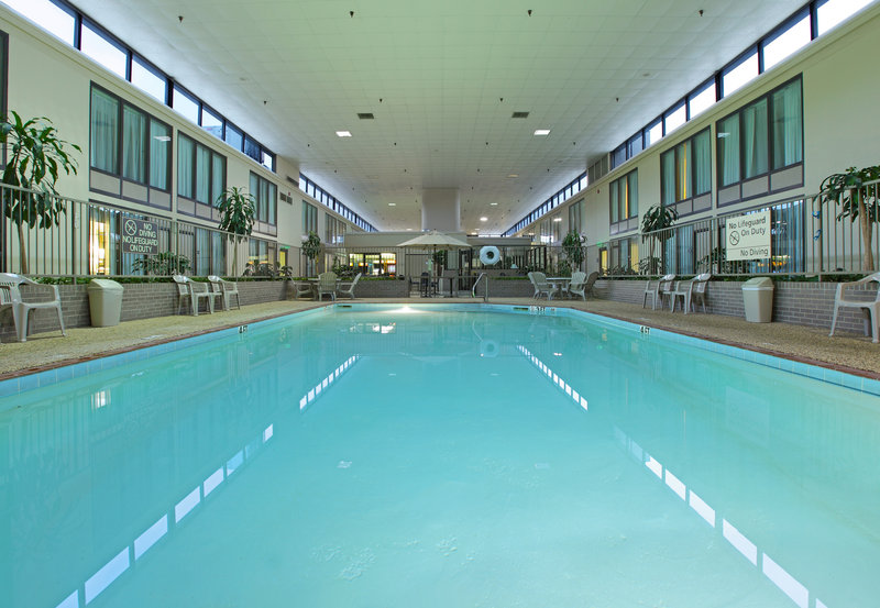 Holiday Inn Express LITTLE ROCK-AIRPORT - Little Rock, AR