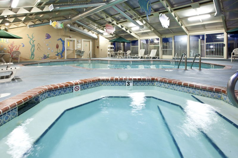 Holiday Inn Express LITCHFIELD - Litchfield, IL