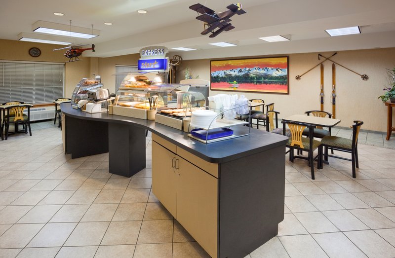 Holiday Inn Express ANCHORAGE - Whittier, AK