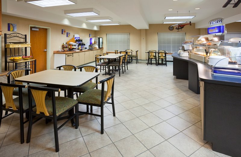 Holiday Inn Express ANCHORAGE - Whittier, AK