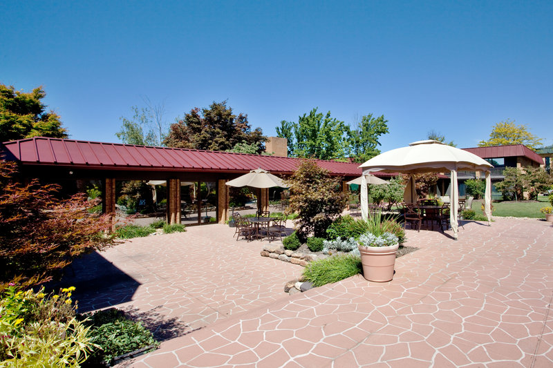 HOLIDAY INN-UNIVERSITY - Blacksburg, VA