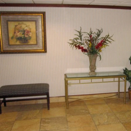 Holiday Inn Express Hotel & Suites Jackson Downtown-Coliseum - Jackson, MS