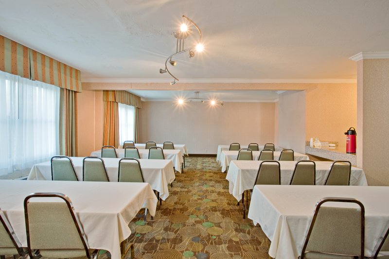 Holiday Inn Express SAN DIEGO-LA MESA (SDSU AREA) - Guatay, CA