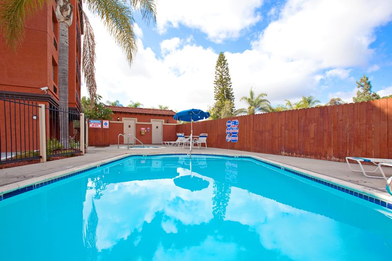 Holiday Inn Express SAN DIEGO-LA MESA (SDSU AREA) - Guatay, CA