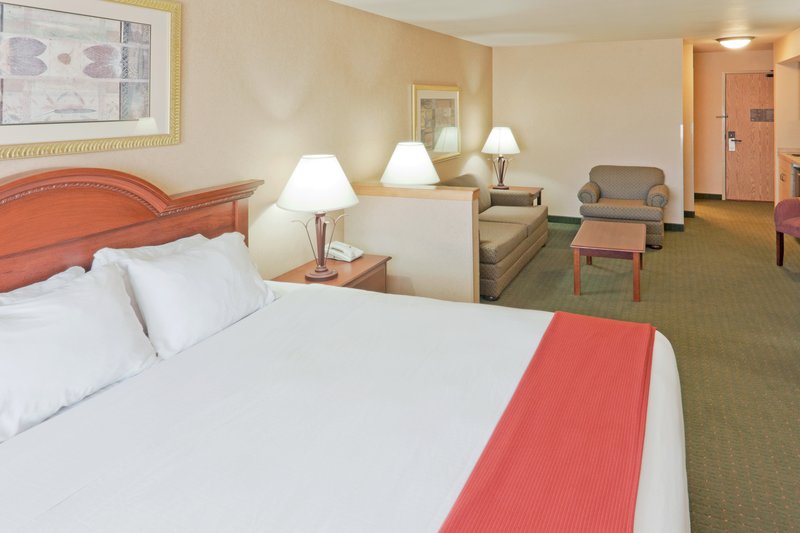 Holiday Inn Express & Suites GILLETTE - Gillette, WY
