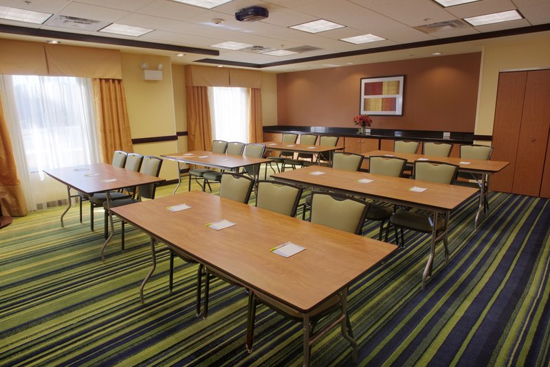 Fairfield Inn & Suites By Marriott Milledgeville - Milledgeville, GA