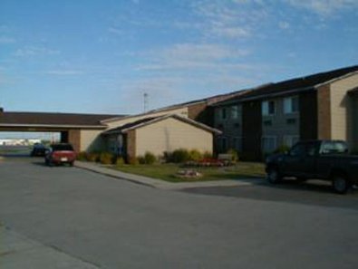 Fireside Inn & Suites - Devils Lake, ND