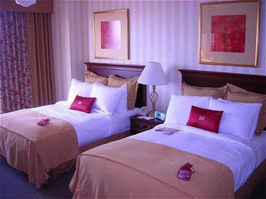 Crowne Plaza Philadelphia-Cherry Hill - Cherry Hill, NJ