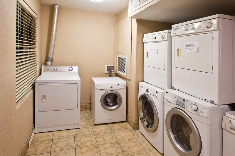 Staybridge Suites DETROIT-UTICA - Utica, MI