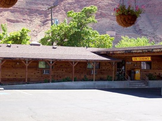 Moab Red Stone Inn - Moab, UT