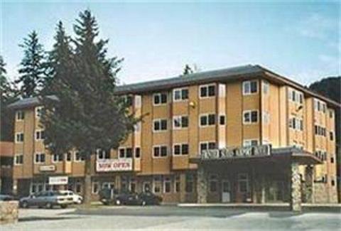 Frontier Suites Airport Hotel - Juneau, AK