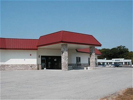Clearwaters Hotel & Convention - Marshfield, WI