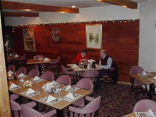 Clearwaters Hotel & Convention - Marshfield, WI