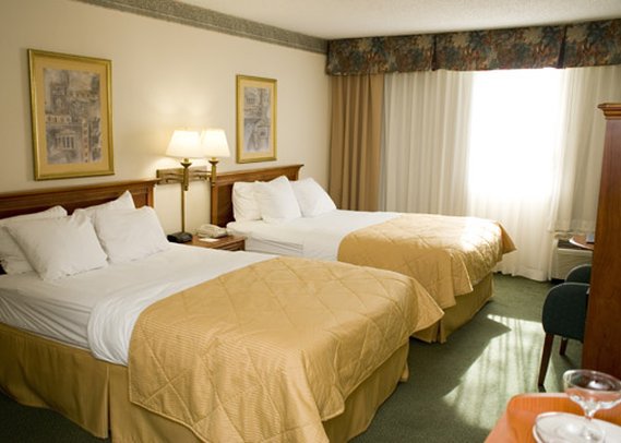 Clarion Inn and Conference Center - Hudson, OH