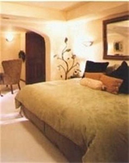 Avalon A Luxury B & B - Sebastopol, CA