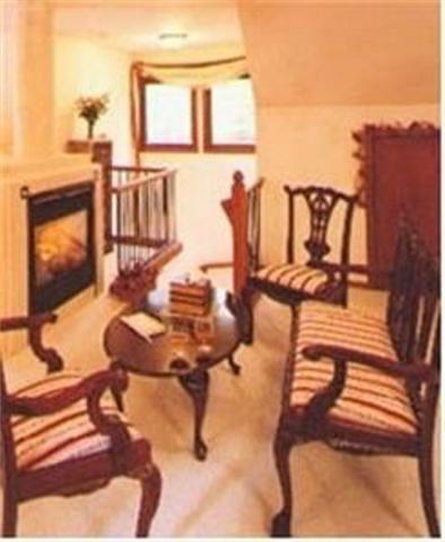 Avalon A Luxury B & B - Sebastopol, CA
