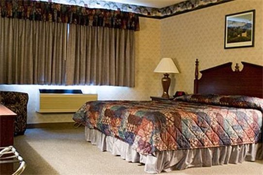Cedarberry Inn - Sauk City, WI