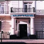 Huttons Hotel