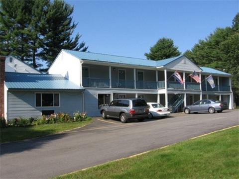 Red Carpet Inn - Plymouth, NH