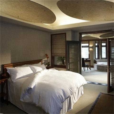 Sundara Inn & Spa - Wisconsin Dells, WI