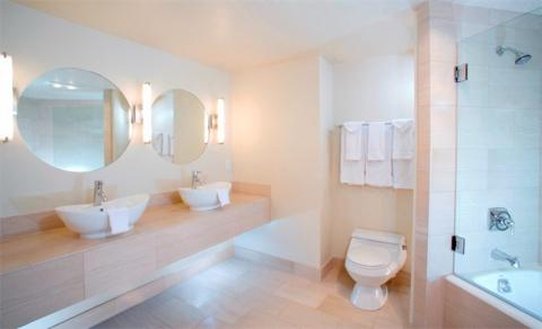 Ice House Lodge & Condominiums - Telluride, CO