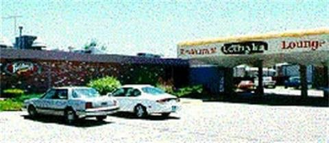 Norfolk Country Inn & Suites - Norfolk, NE