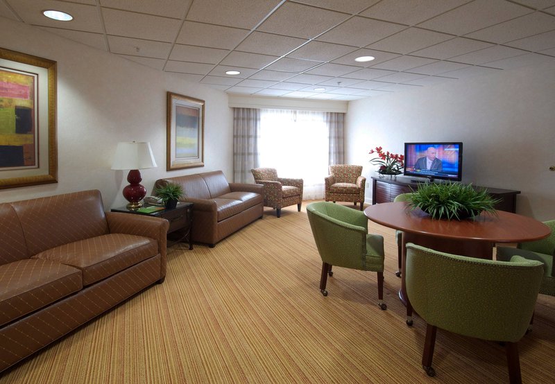 Courtyard By Marriott Hickory - Hickory, NC