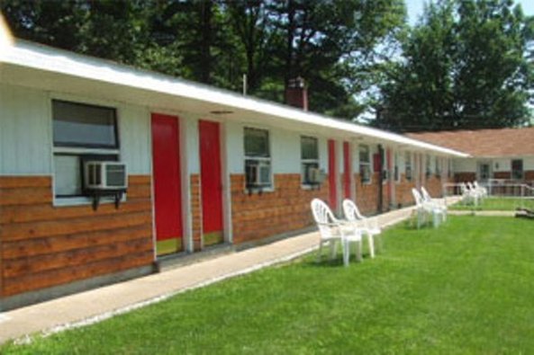 Robinhood Motel
