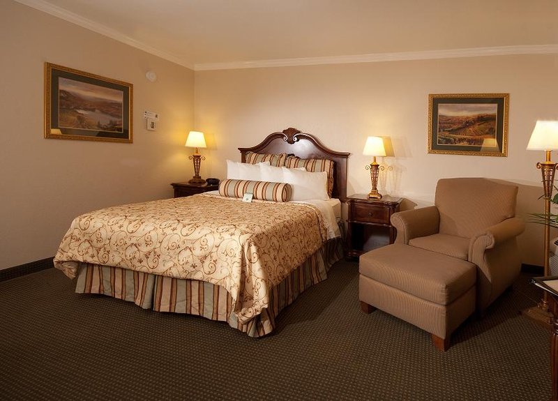 Best Western Plus Inn At The Vines - Napa, CA