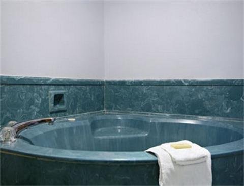 Quality Inn - Brewton, AL