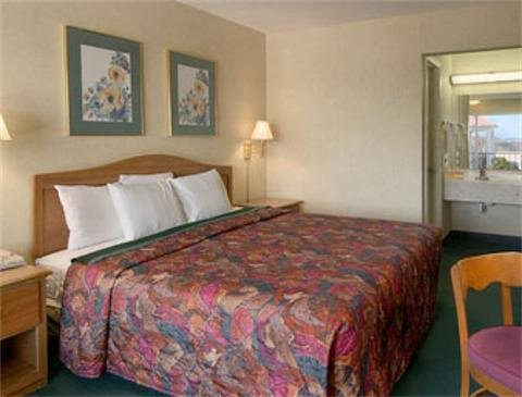 Days Inn - Goldsboro, NC