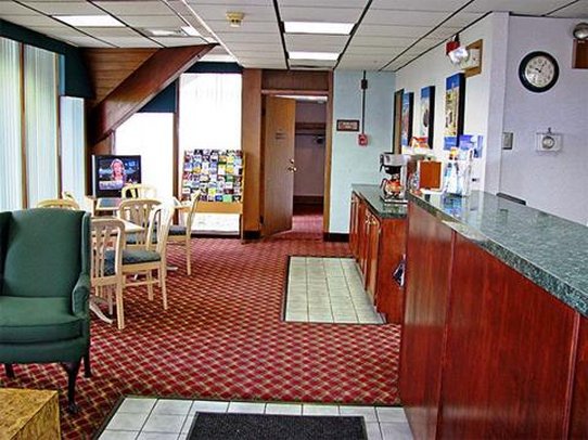 Motel 6 Geneva - Geneva, NY