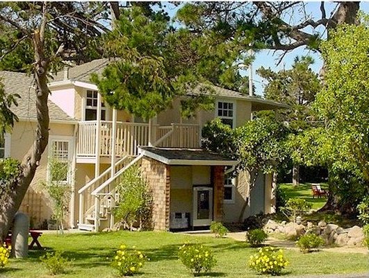 Bide-A-Wee Inn & Cottages - Pacific Grove, CA