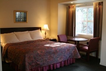 Bide-A-Wee Inn & Cottages - Pacific Grove, CA