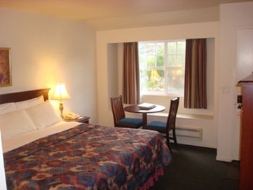 Bide-A-Wee Inn & Cottages - Pacific Grove, CA
