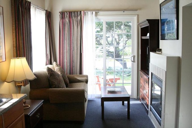 Bide-A-Wee Inn & Cottages - Pacific Grove, CA