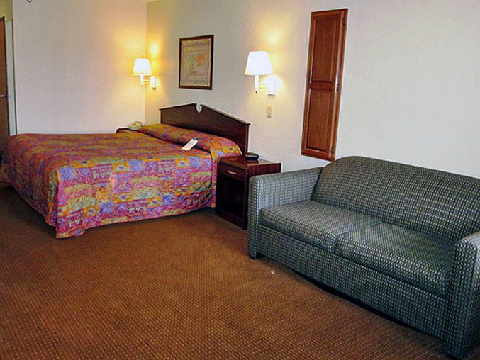 Motel 6 - Junction, TX