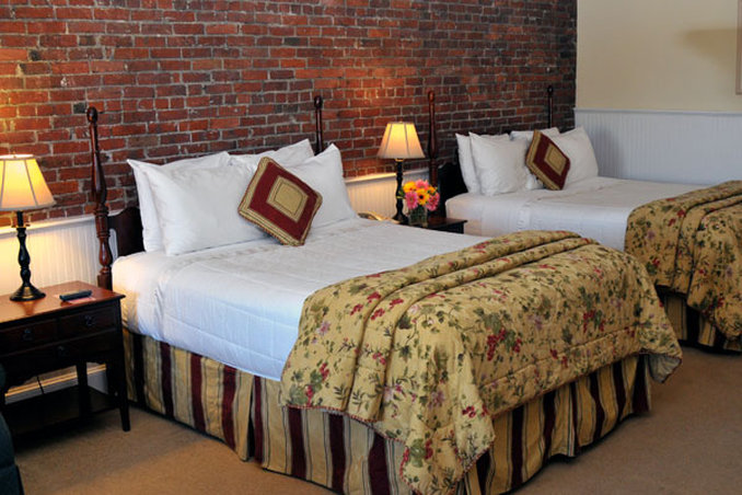 Lord Camden Inn - Camden, ME