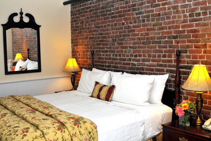 Lord Camden Inn - Camden, ME