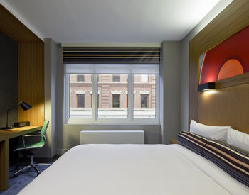 aloft Harlem - Room